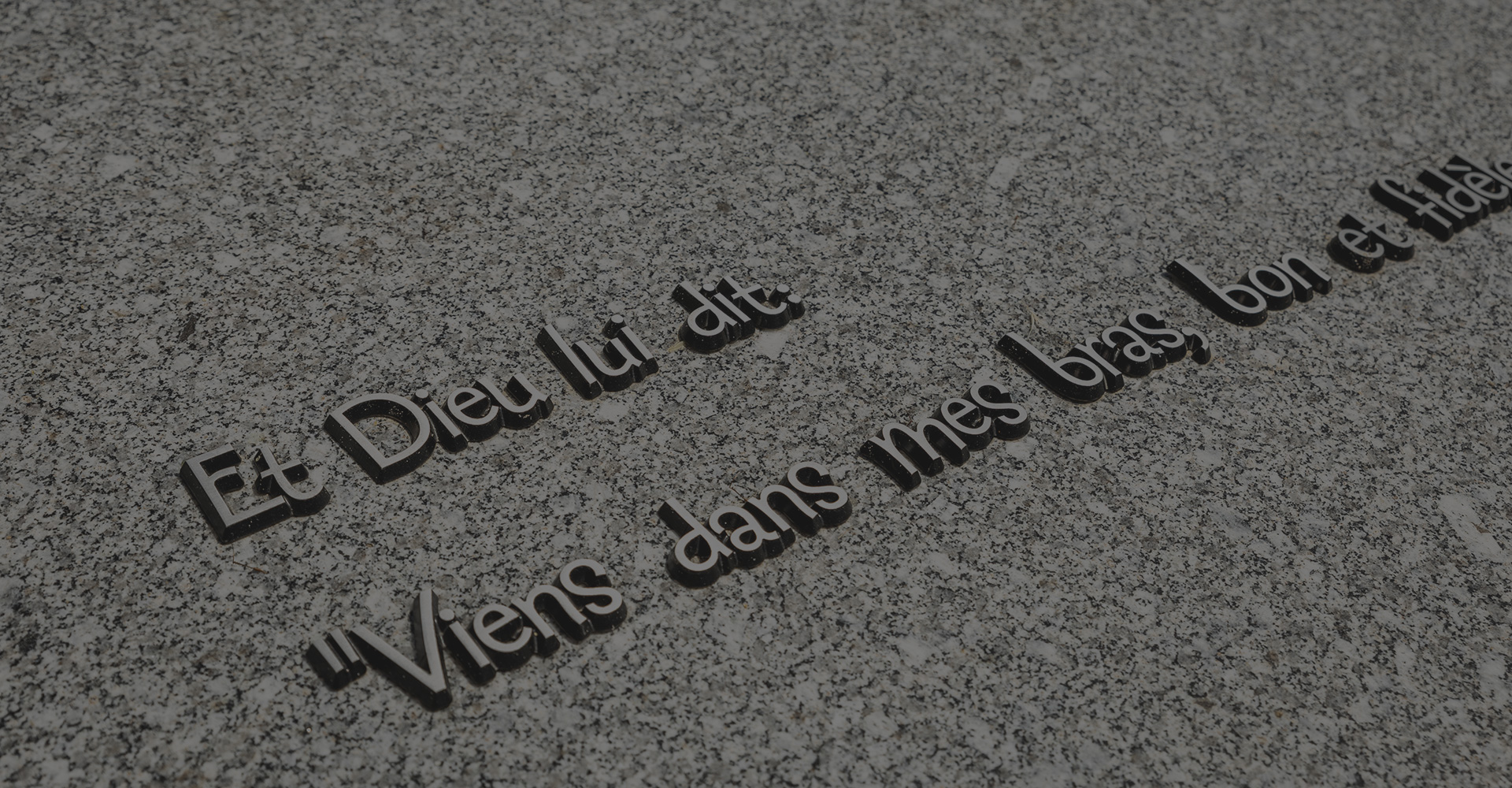 Faites réaliser une plaque de columbarium – Vanderlinden J. Alsemberg